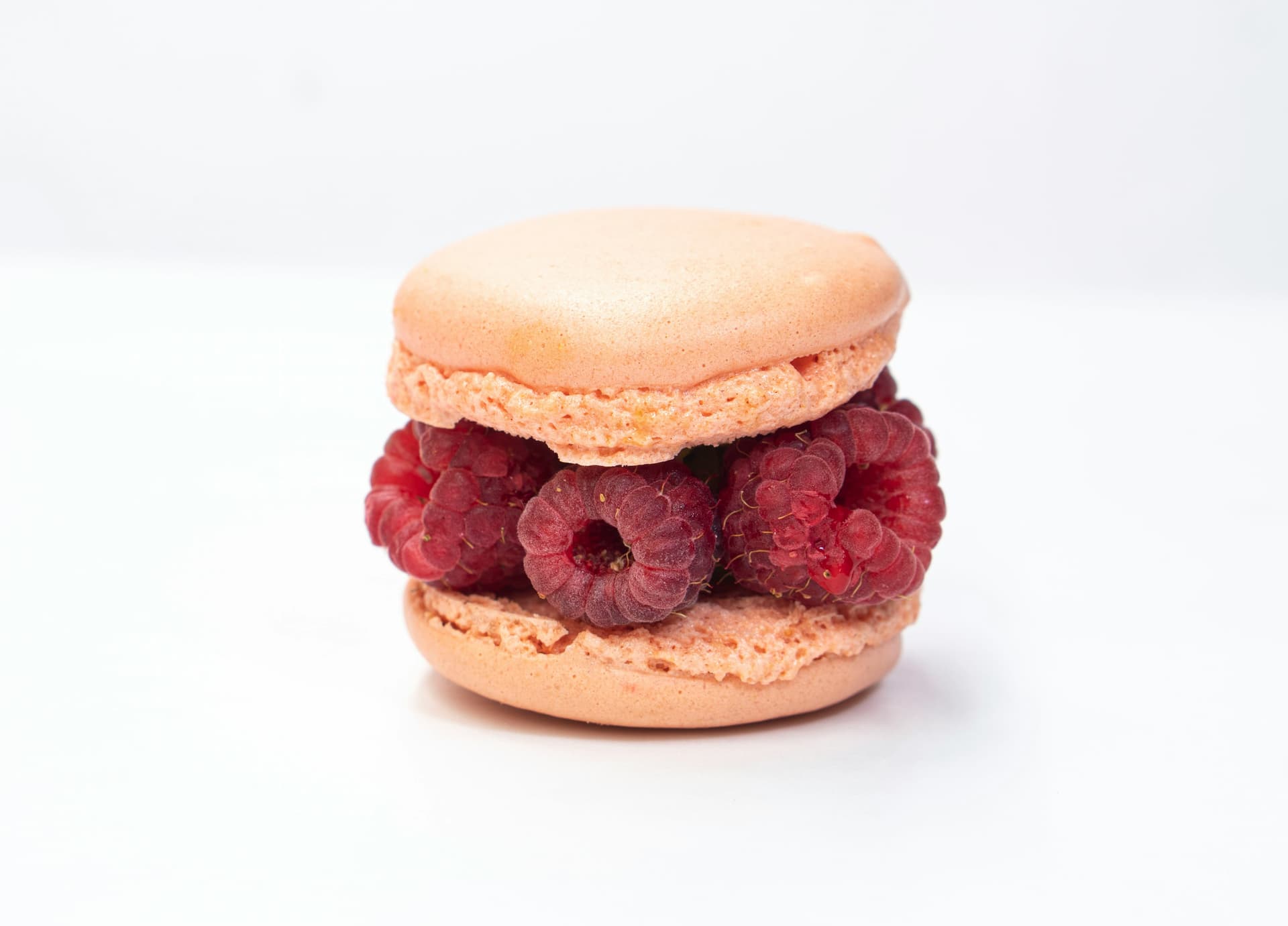 Raspberry Macaron
